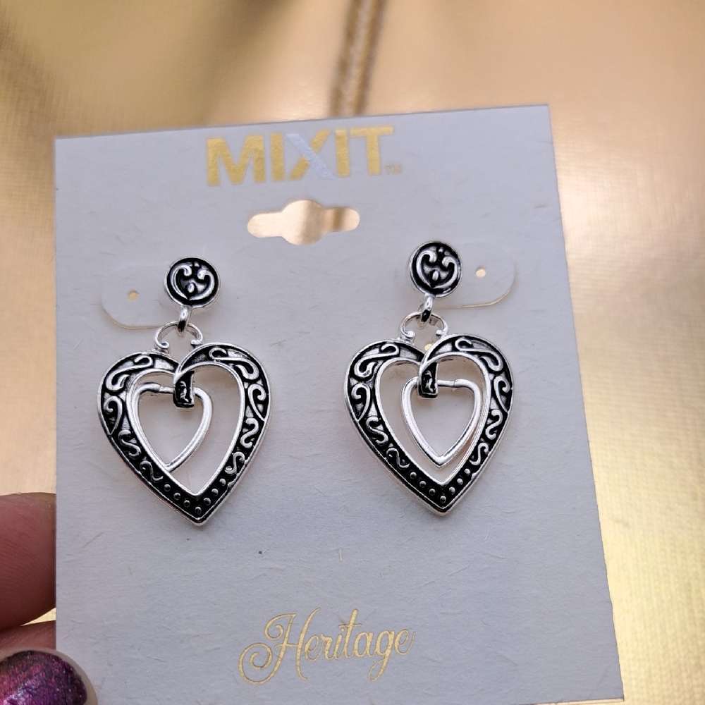 Mix It Filgree Dangle Heart Stud Earrings Silver Tone